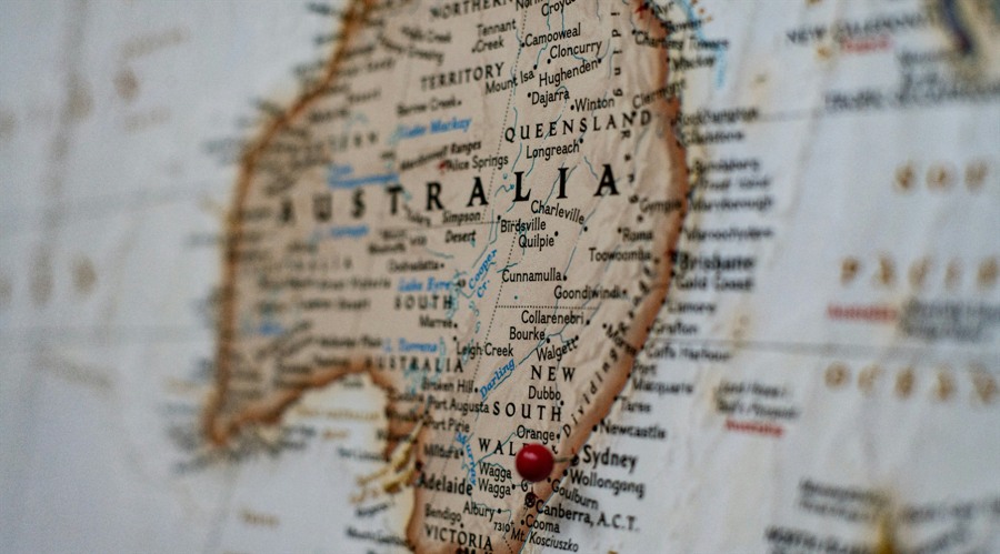 台积电(TSM.US)ADR相较台股溢价创16年来新高，分析师警示可能暗示美股过热