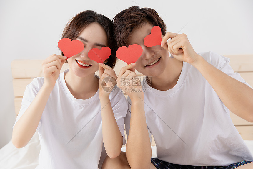 宏利金融-S(00945)发布2025年第二季度业绩 核心盈利达17亿加元