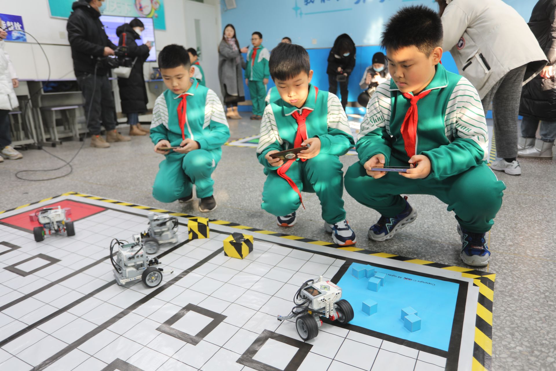 2027年全国将完成新改建农村公路30万公里